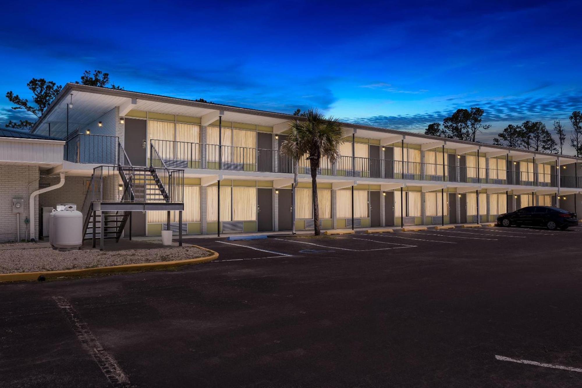 Econo Lodge Jennings Dış mekan fotoğraf
