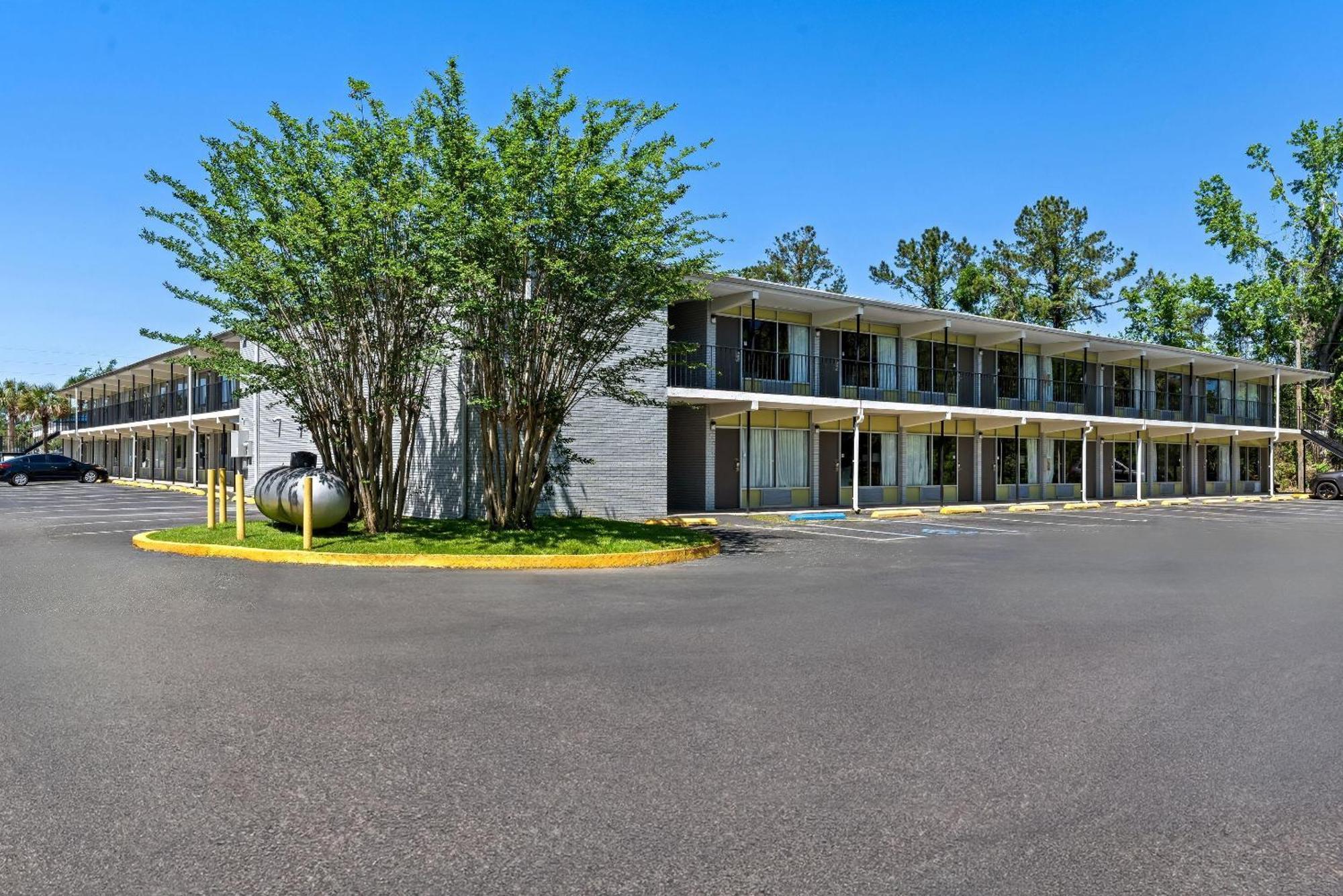 Econo Lodge Jennings Dış mekan fotoğraf
